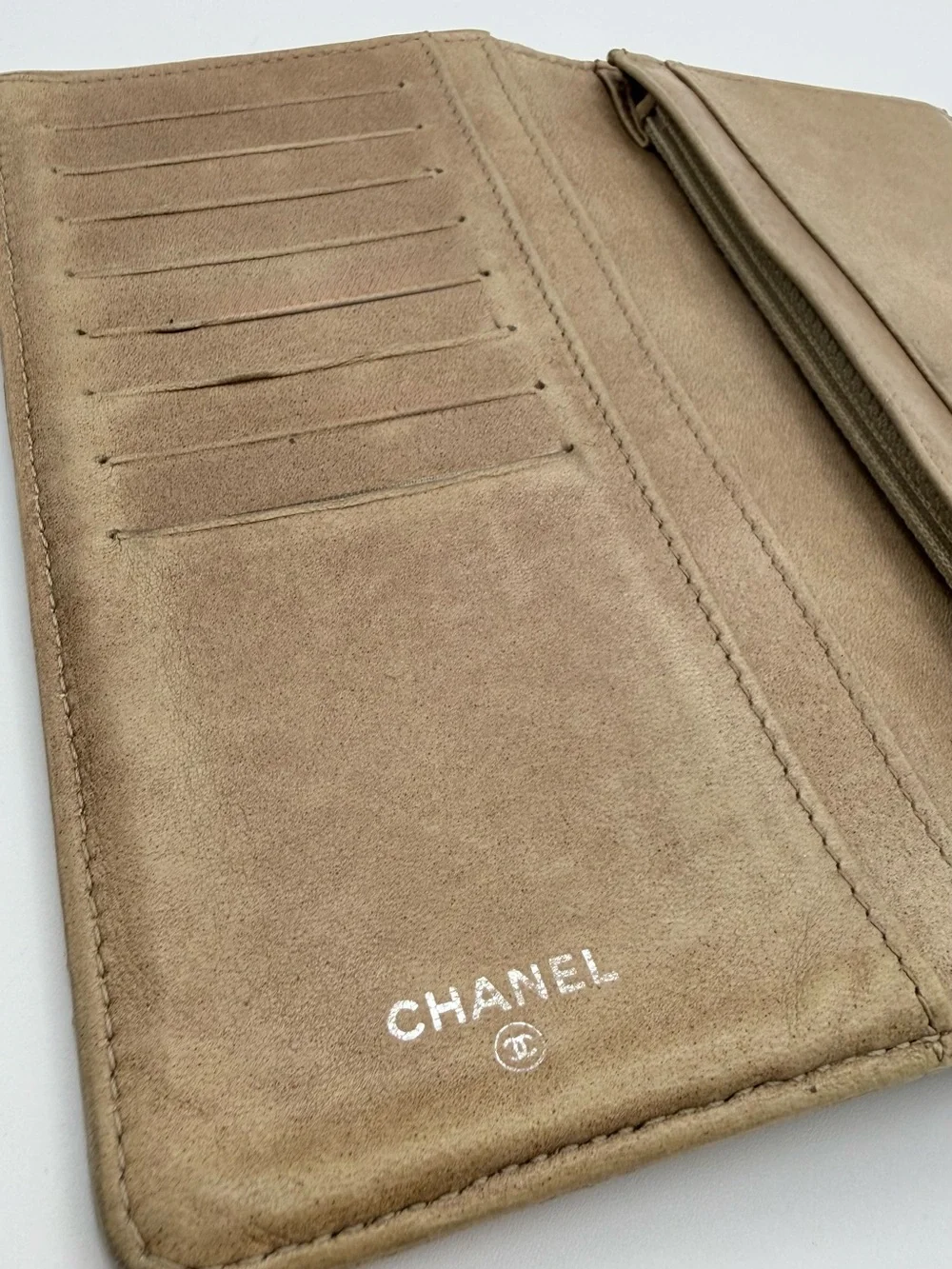 CHANEL Quilted CaviarSkin Wallet